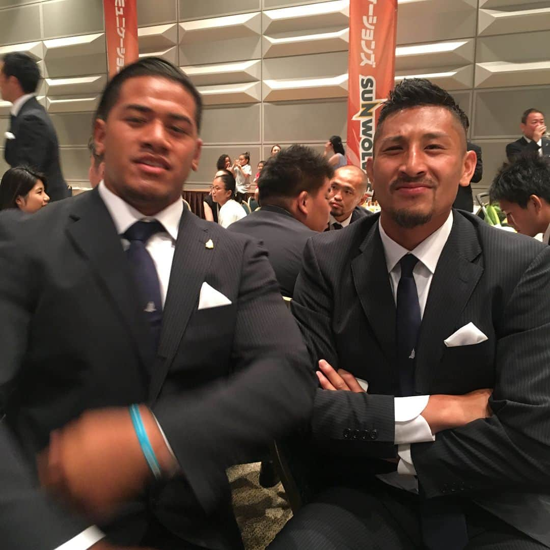 アタアタ・モエアキオラさんのインスタグラム写真 - (アタアタ・モエアキオラInstagram)「unreal experience @sunwolves 1試合も出てないけど最高の経験はできた。この経験を絶対無駄にしないこと。はやく怪我を治して頑張ります。たくさんの応援ありがとうございました。」7月17日 0時33分 - ata_moeakiola