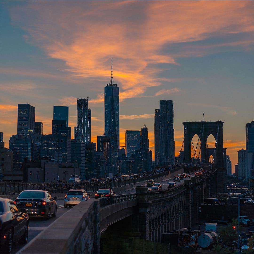 JACK SPADEのインスタグラム：「We’ll cross that bridge when we get to it. #NYC #jackspadeny」