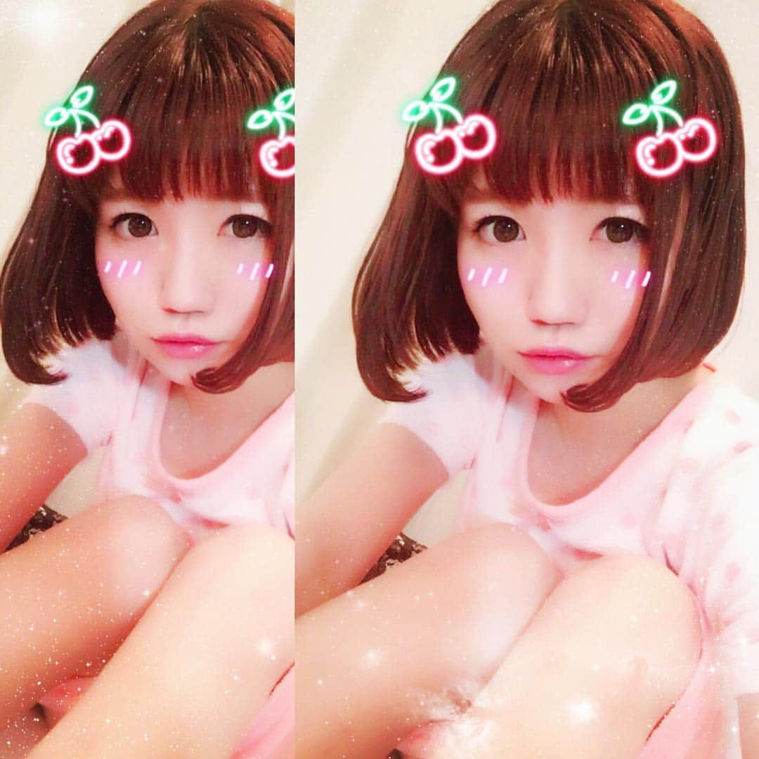 マコ・プリンシパルのインスタグラム：「ただの自撮り #selfie #anime #パジャマ #SNOW」