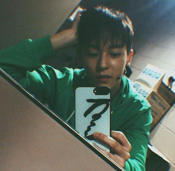 L.JOE のインスタグラム：「[Joe IG update] 동구야~」