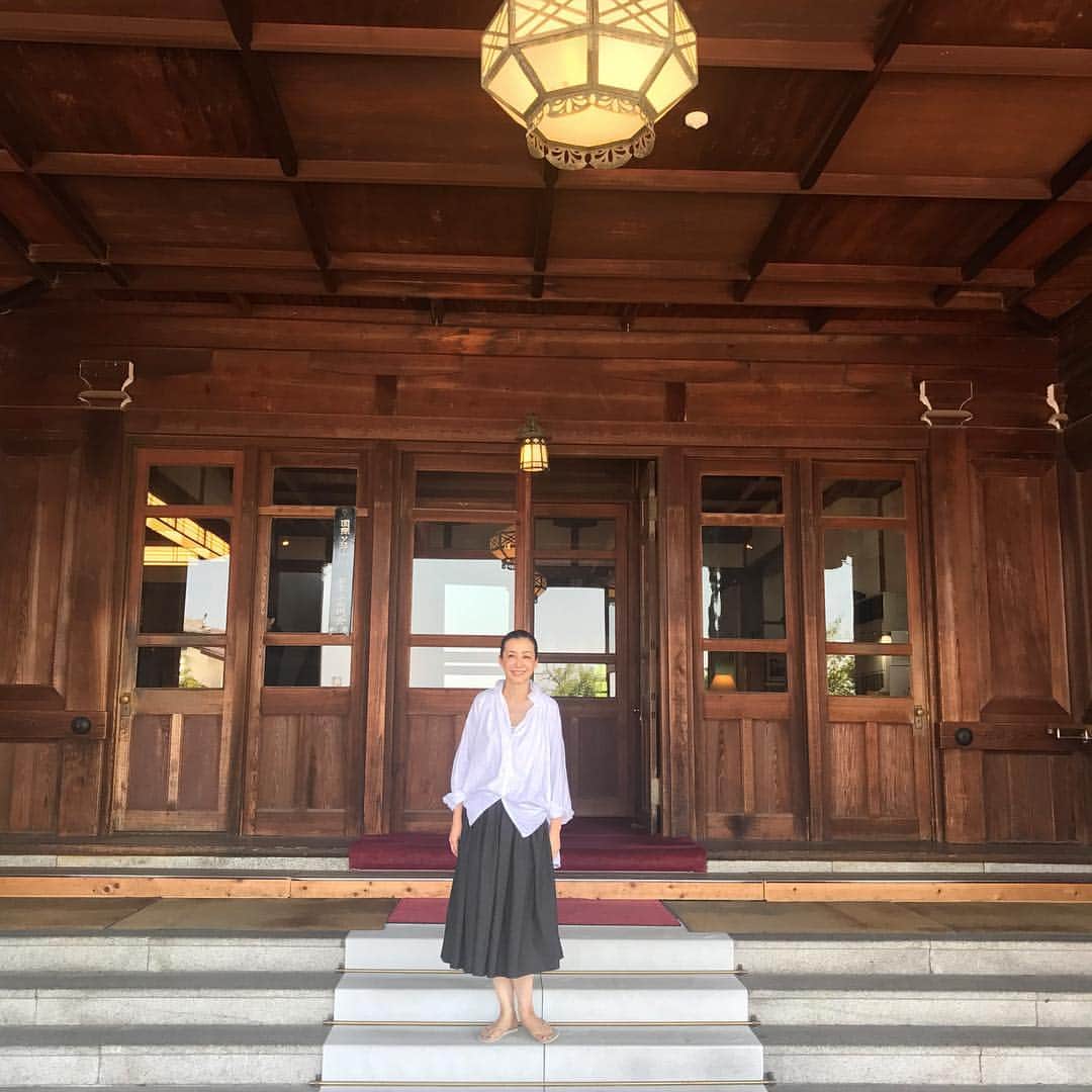 桐島かれんさんのインスタグラム写真 - (桐島かれんInstagram)「雑誌「おとなスタイル」の取材撮影のため奈良に来ています。これから、薬師寺にて写経をします。 #奈良ホテル #yunahica」7月20日 11時18分 - houseoflotuskaren