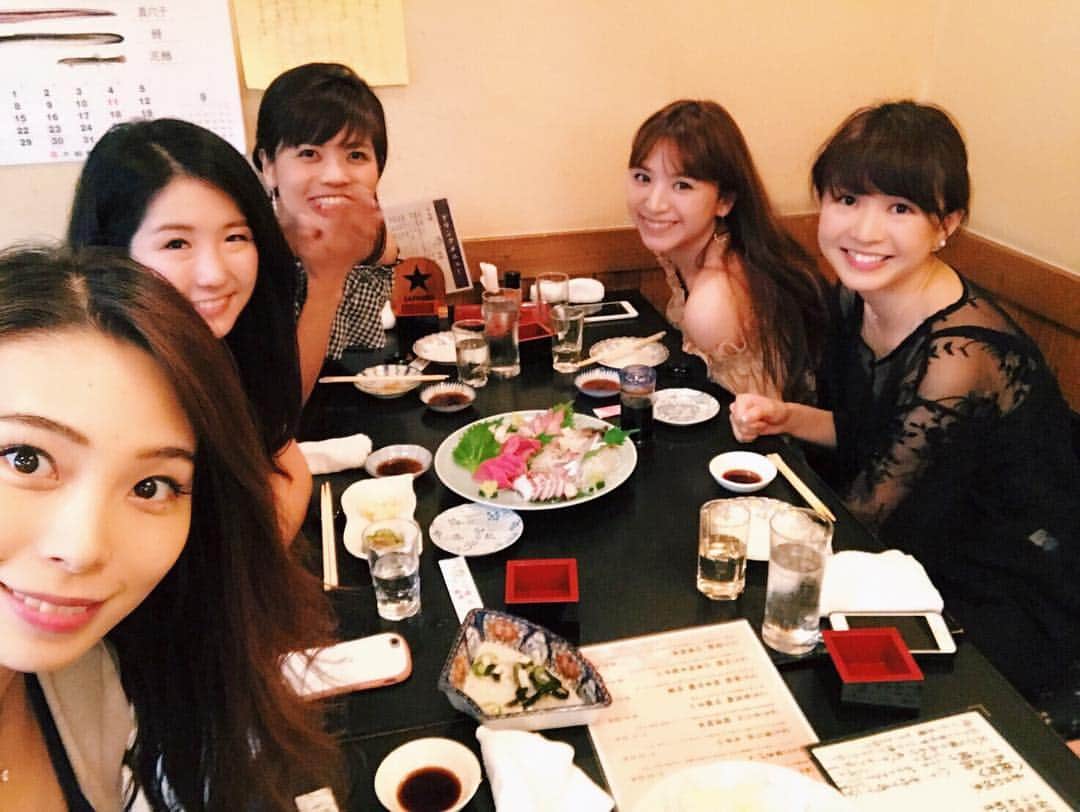杉ありさのインスタグラム：「安定のOP会🌈 #OPの由来は誰も覚えていない #過保護のカホコたち #ふたばっこは大体カホコ #あそこまでじゃないけどって言いながら実際結構カホコ #そしてどうしようもない私たち🤗 #いつもありがとう♡ #happy #dinner #friends #girl #girls #me #arisasugi #instafood #instagood #instalike #instalove #love #tokyo #japan #fashion #和食 #夜ご飯 #女子会 #同級生 #田雙」