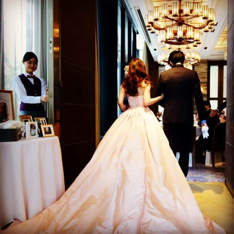 WEDDING DRESS KEITA MARUYAMAのインスタグラム