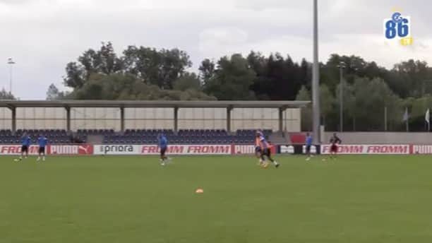 ナビル・バホウィのインスタグラム：「Training.」