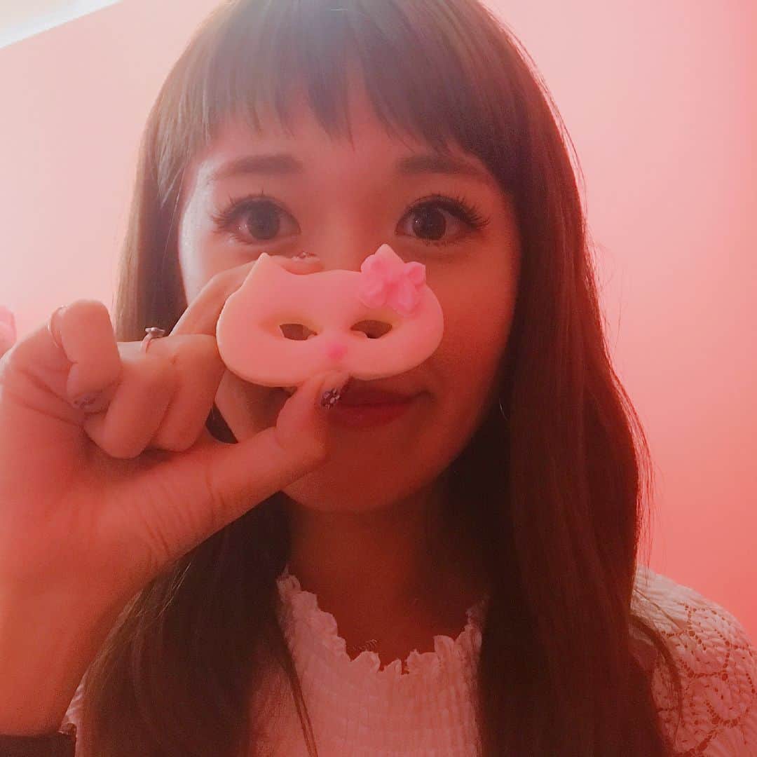 野呂佳代さんのインスタグラム写真 - (野呂佳代Instagram)「とても並んだ🍦 #eddysicecream  #原宿  #icecream  #人気  #pink  #friends」8月17日 18時50分 - norokayotokyo