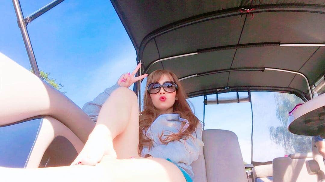 Hitomi（田中瞳）のインスタグラム