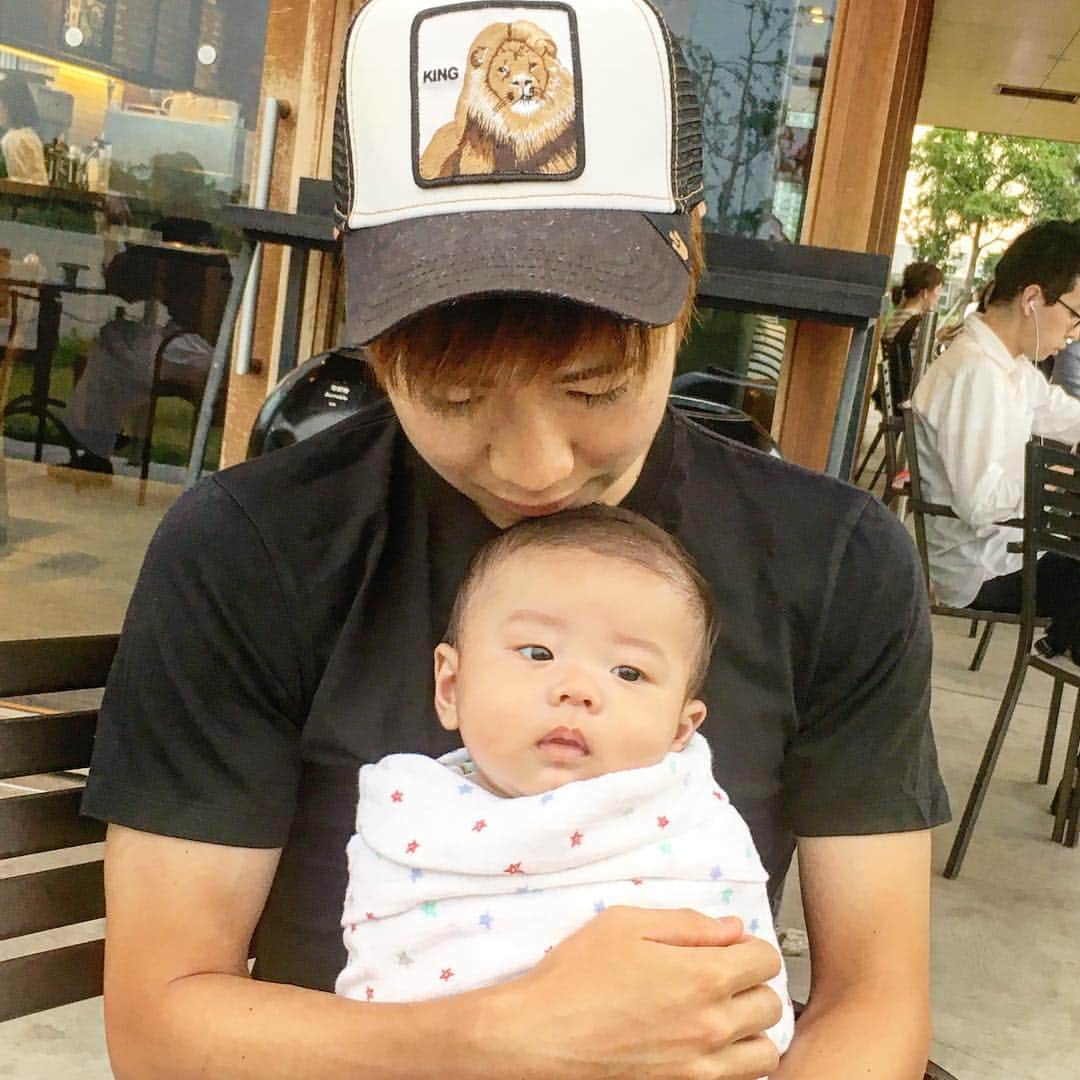中村駿介のインスタグラム：「そいえばうまれた！！似てるかな？」