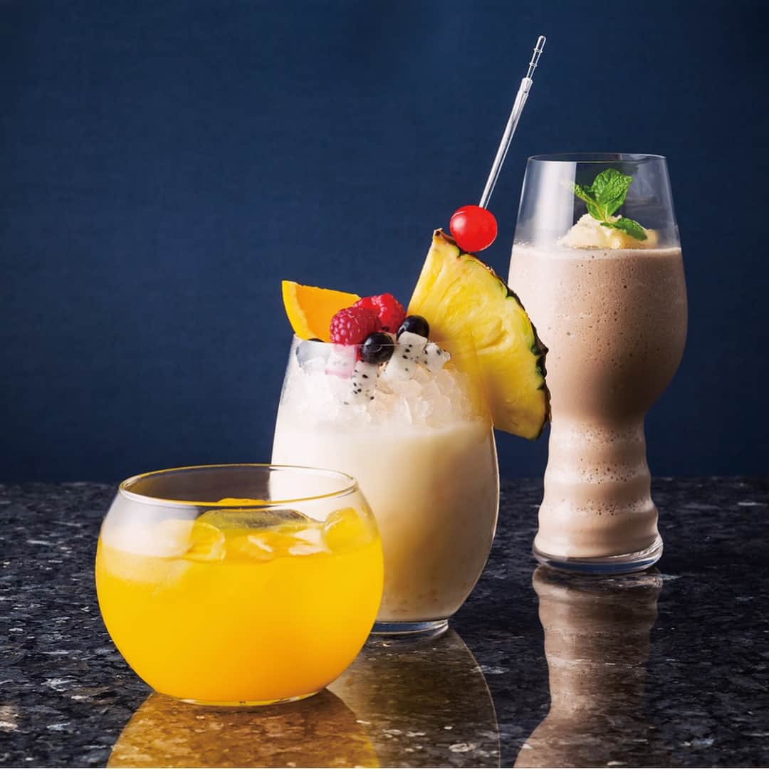 THE WESTIN TOKYO | ウェスティンホテル東京さんのインスタグラム写真 - (THE WESTIN TOKYO | ウェスティンホテル東京Instagram)「ザ・テラスのハワイアンメニューとコンパスローズのハワイアンカクテルは7月31日（月）まで。 ハワイの空気を感じに、ウェスティンホテル東京へお越しください。 #ウェスティンホテル東京 #ウェスティンホテル #ウェスティン #ホテル #東京 #恵比寿 #TheWestinTokyo #WestinTokyo #WestinHotel #Westin #Hotel #Tokyo #Ebisu #ハワイ #ハワイアン #ハワイアンメニュー #Hawaii #Hawaiian #HawaiianMenu #カクテル #フローズンカクテル #Cocktail #Cocktails #FrozenCocktail #FrozenCocktails」7月26日 21時21分 - westintokyo
