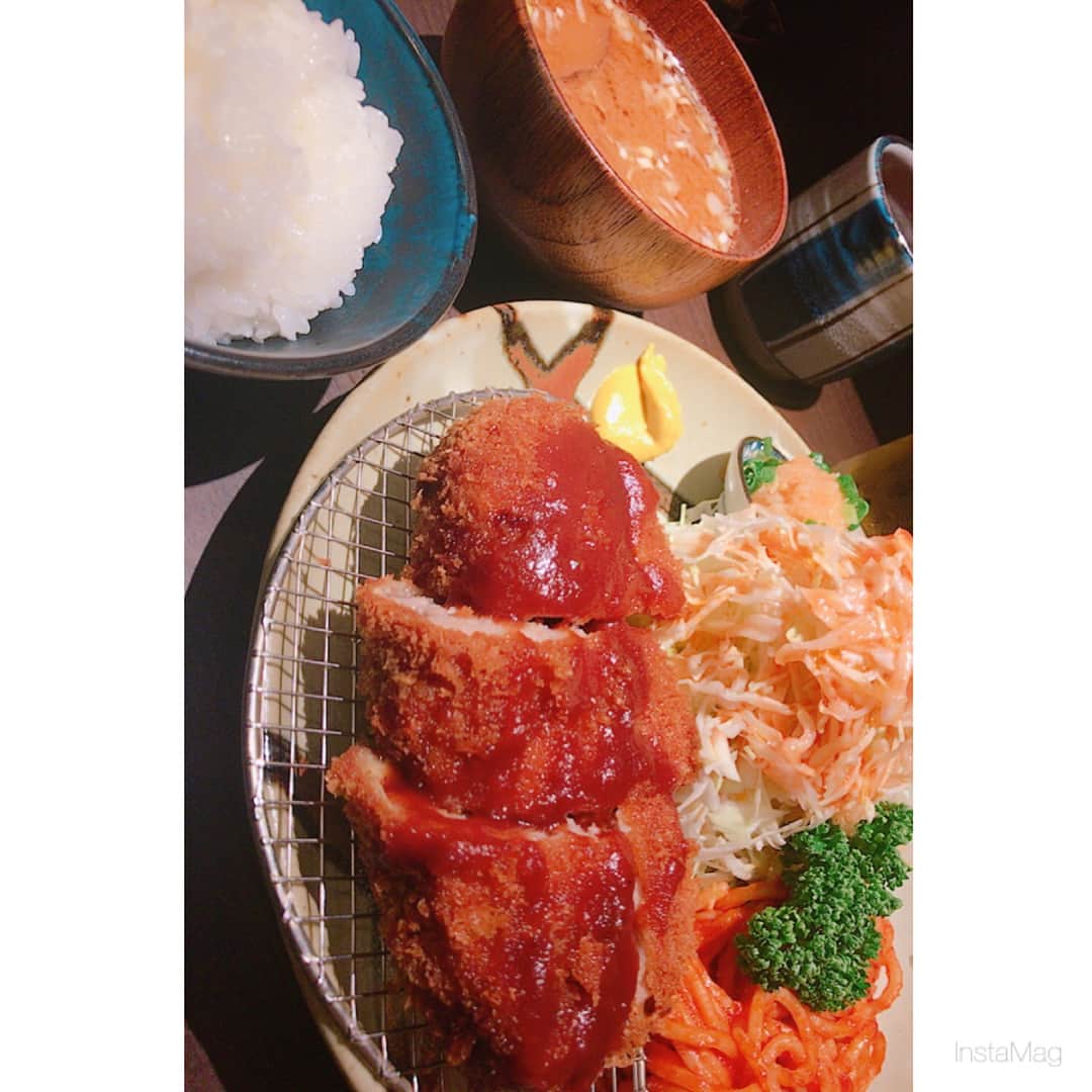 橘芹那のグルメインスタ