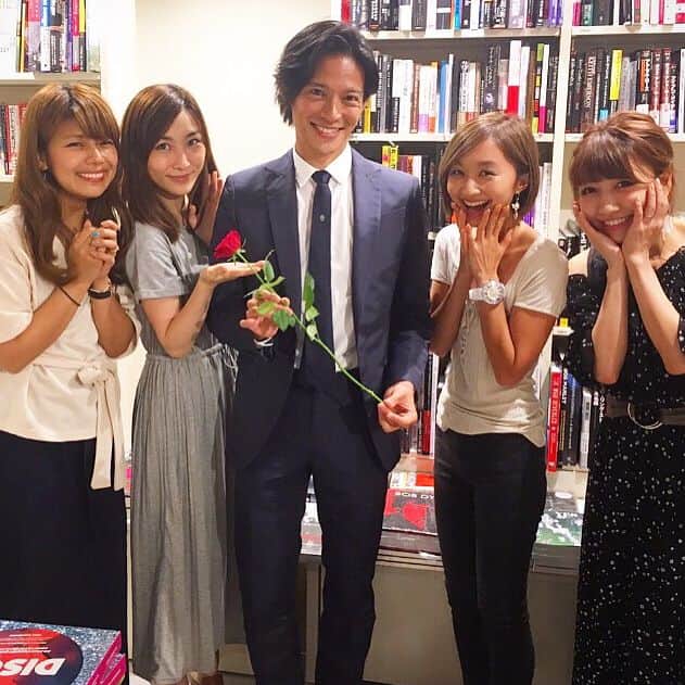 クロのグルメインスタ