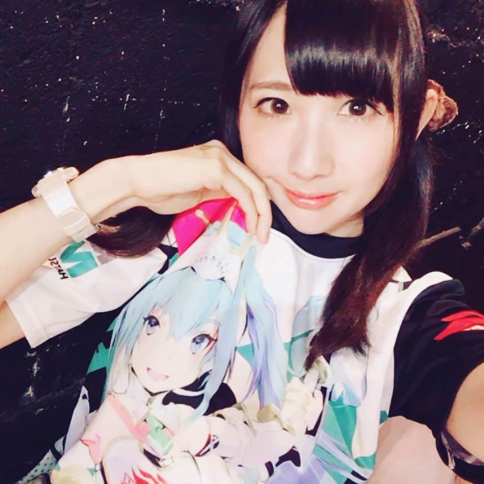 東城咲耶子のインスタグラム：「おきにいりのTシャツたち(´ω`) #fashion #tshirt #loveit #me」