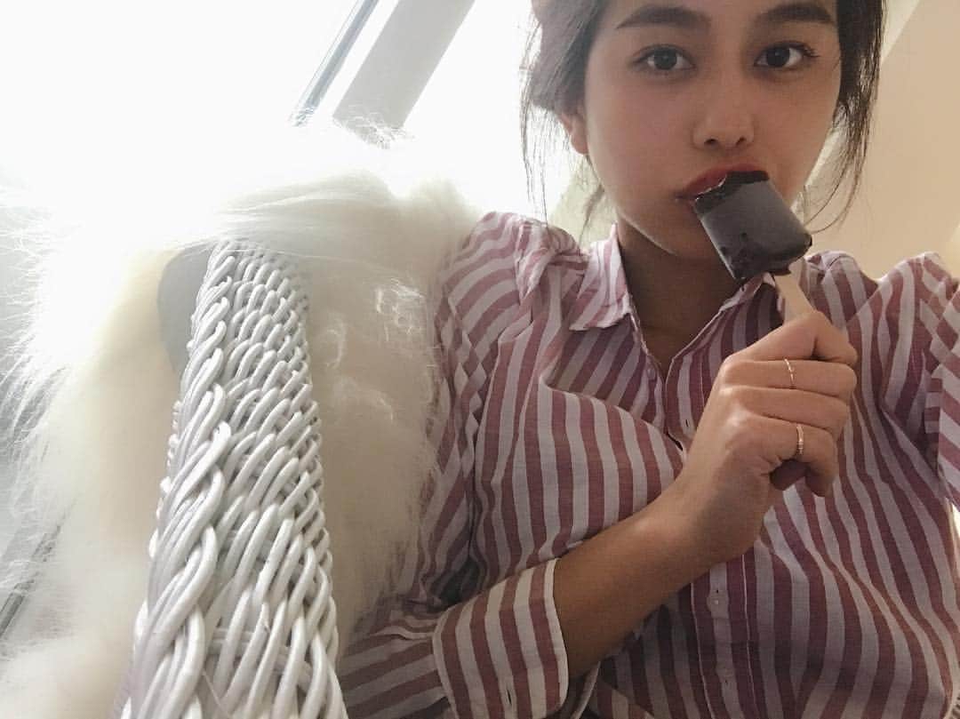 のインスタグラム：「今夜21時〜 BS11⛳️ゴルフイレブン ゲストは飯島茜選手&大西葵選手 もうすぐ始まるよ♩みってね〜〜✌︎ #ゴルフイレブン #bs11 #飯島茜 選手 #大西葵 選手 #中西哲生 さん #大見謝葉月 #ゴルフ #golf  @bs11golf11」