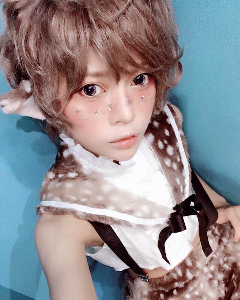 松竹ねじめのインスタグラム：「夏のデザフェスで販売いたします アニマル少年セット📍子鹿くん です✨  他にも仔牛くんや白虎くんなども製作しております〜！ #デザフェス #デザインフェスタ #designfesta #コスプレ #コスプレイヤー #cosplayers #cosplay #cosplayer #japanesecosplayer #japanesecosplay #創作 #originalcosplay #originalcostume #ケモミミ」