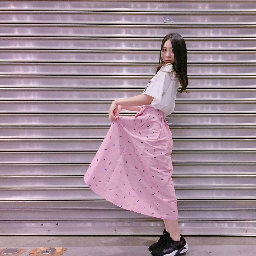 古畑奈和さんのインスタグラム写真 - (古畑奈和Instagram)「今日の私服っち🐰💓 最近はピンク色の お洋服にひかれます…  そして、コメントやハート ありがとうございます。  自信のない私へ励みの一つ✨  #私服 #ske48 #握手会」7月29日 22時54分 - nao_furuhata