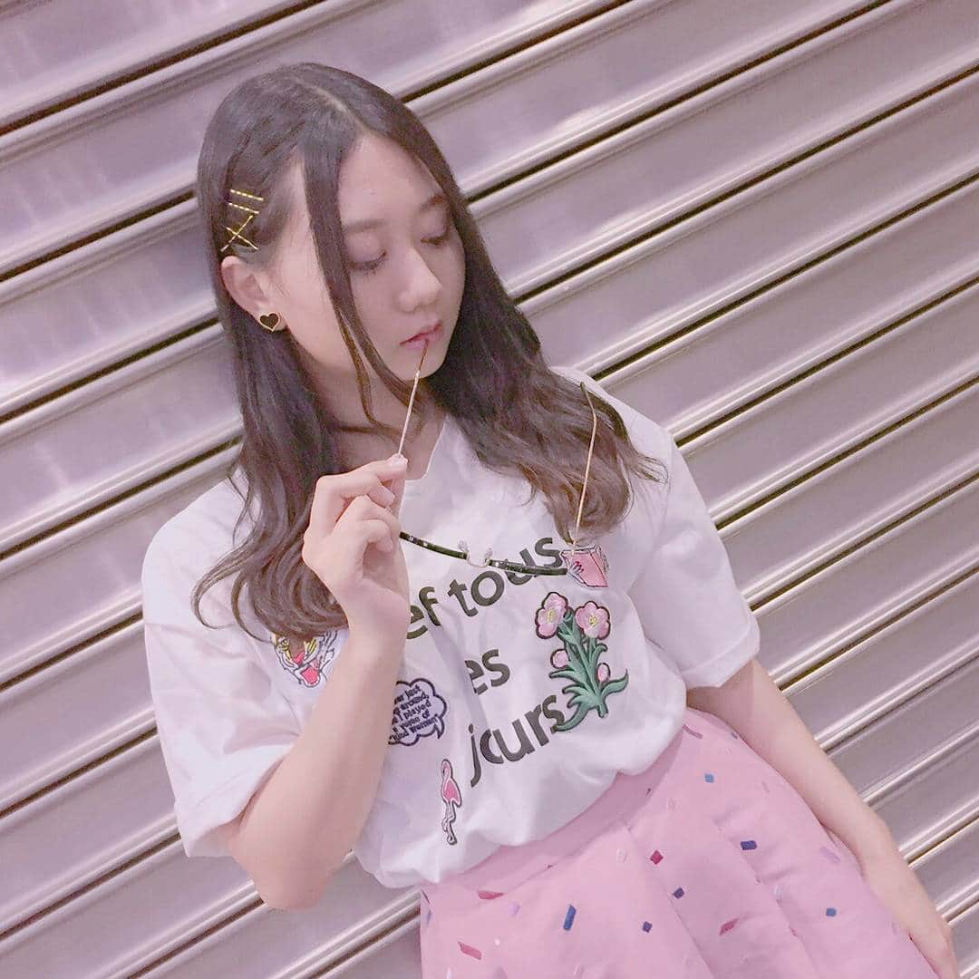 古畑奈和さんのインスタグラム写真 - (古畑奈和Instagram)「今日の私服っち🐰💓 最近はピンク色の お洋服にひかれます…  そして、コメントやハート ありがとうございます。  自信のない私へ励みの一つ✨  #私服 #ske48 #握手会」7月29日 22時54分 - nao_furuhata
