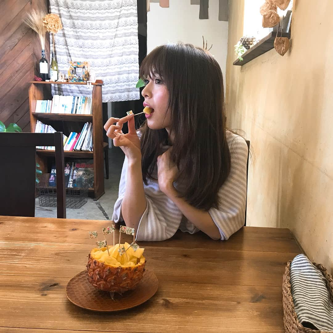 泉里香さんのインスタグラム写真 - (泉里香Instagram)「ぱぱぱいーん🍍」7月30日 14時15分 - rika_izumi_