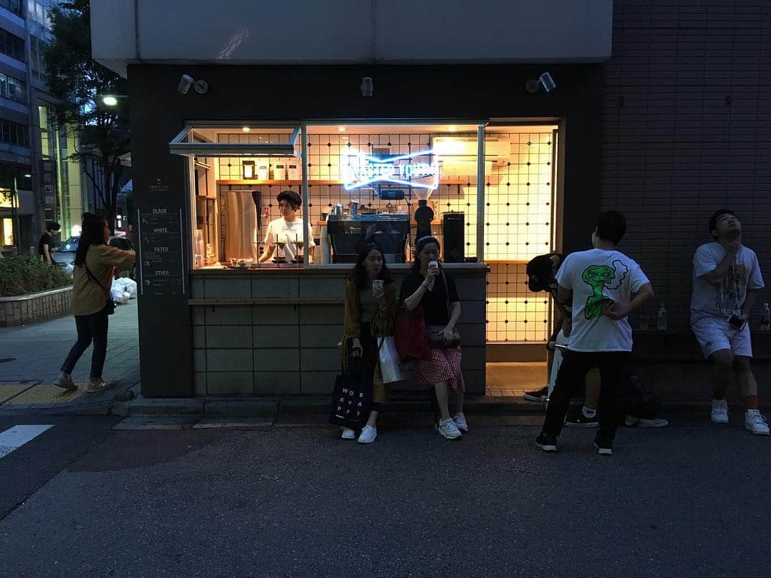 ABOUT LIFE COFFEE BREWERSのグルメインスタ