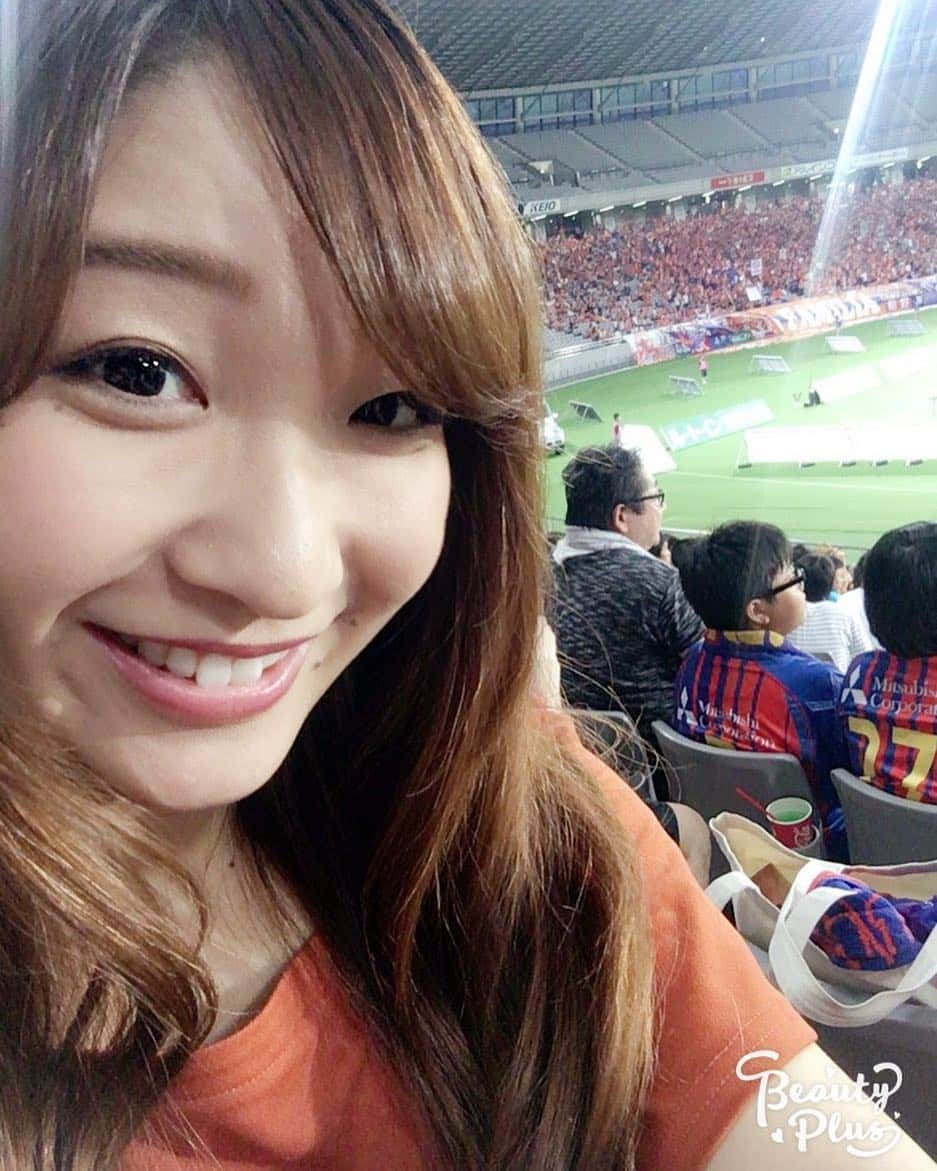 斉藤ひかりさんのインスタグラム写真 - (斉藤ひかりInstagram)「久しぶりにアルビの応援に来れていますー！⚽️✨ ワンピースもアルビカラー✊️😆 たくさんのアルビサポわかるかな？💓 #サッカー #観戦 #アルビレックス新潟 #fc東京 #味の素スタジアム #アルビサポ」7月30日 19時09分 - hikarisaito1027