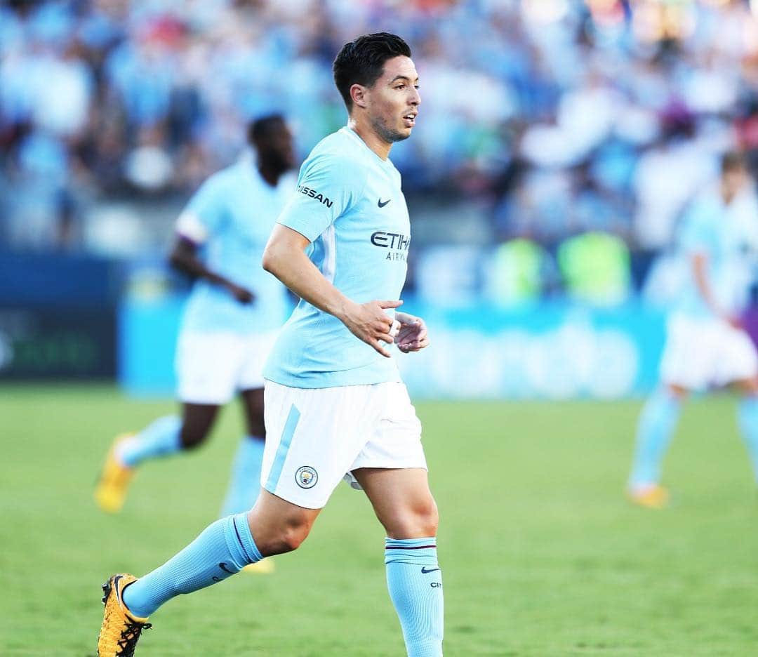 サミル・ナスリのインスタグラム：「Great way to end our Us tour #manchestercity」