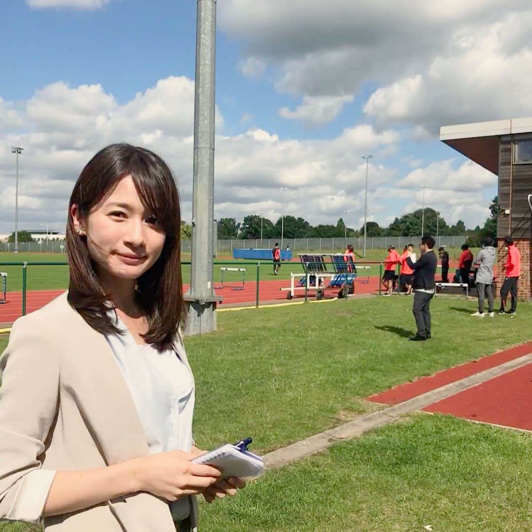 宇内梨沙さんのインスタグラム写真 - (宇内梨沙Instagram)「今日のロンドンは快晴です。 先ほど日本選手団の公開練習があり、 リレーメンバーもバトントスの練習を行っていました。 最新情報を詳しくNEWS23のあとの 世界陸上コーナーでお伝えします😊 ぜひご覧ください💓」7月31日 21時21分 - risaunai