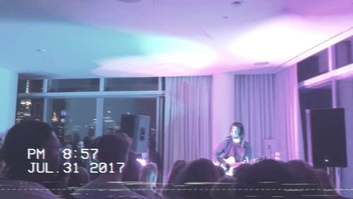 のインスタグラム：「young blood 💫 @noahkahanmusic」