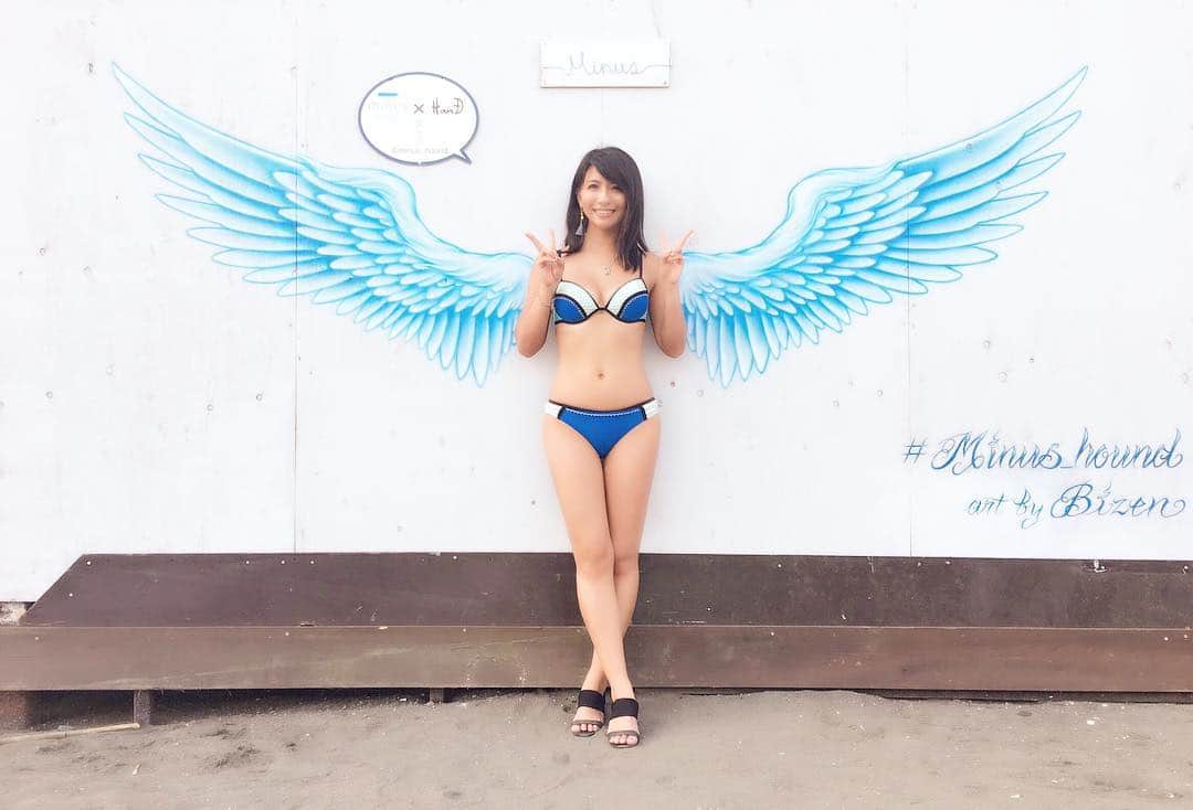 矢部あやのインスタグラム：「この前海に行ったので インスタっぽい写メ撮ってみた（笑） ・ #夏 #海 #江ノ島 #水着 #リア充風」