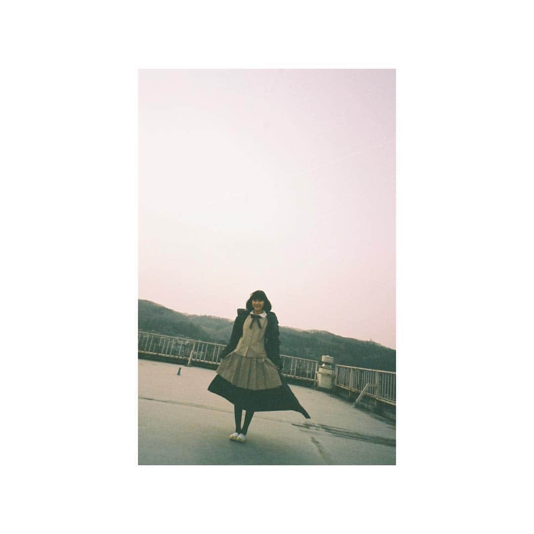 芳根京子さんのインスタグラム写真 - (芳根京子Instagram)「ここさけ観に行った(^^) #心が叫びたがってるんだ。 #ここさけ #公開中です☺︎」8月3日 22時40分 - yoshinekyoko