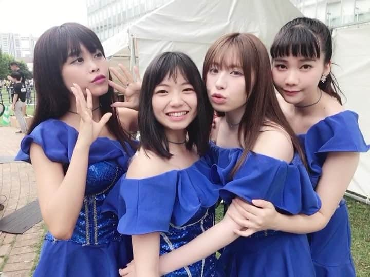 9nineのインスタグラム：「まもなく15:10から SMILE GARDENに出演します😋💕 #9nine  #TIF  #TIF2017 #エクセルシオール  #8月26日中野サンプラザ  #一般販売受付中」