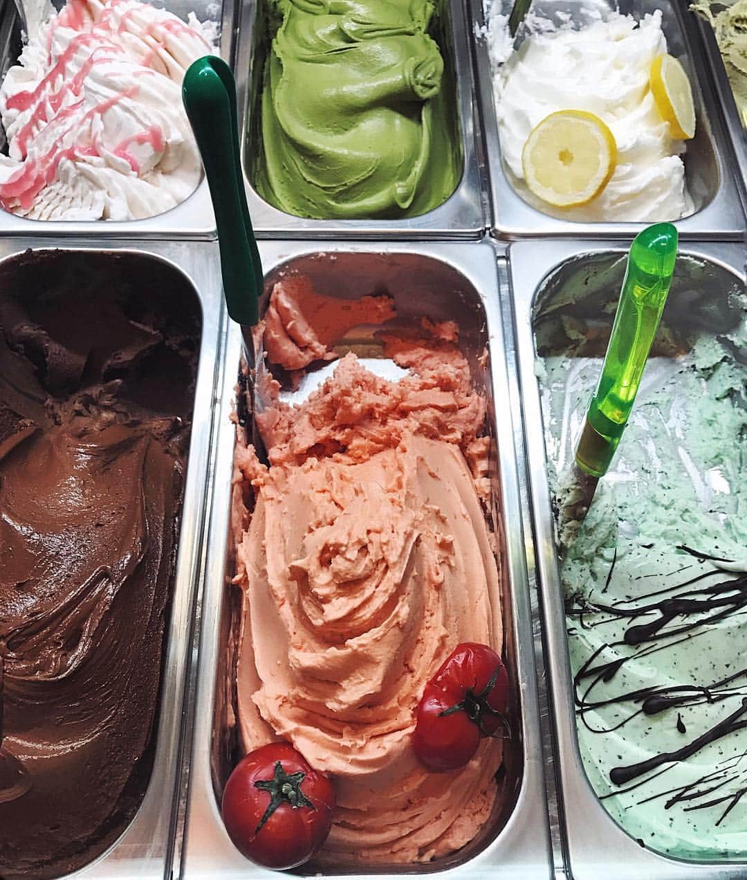 リュプカ・ゴイッチのグルメインスタ