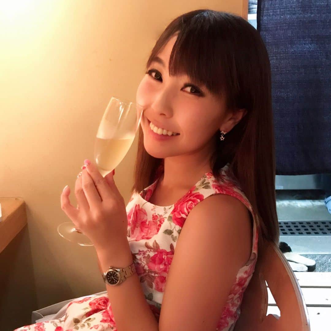 井上あみなのグルメインスタ