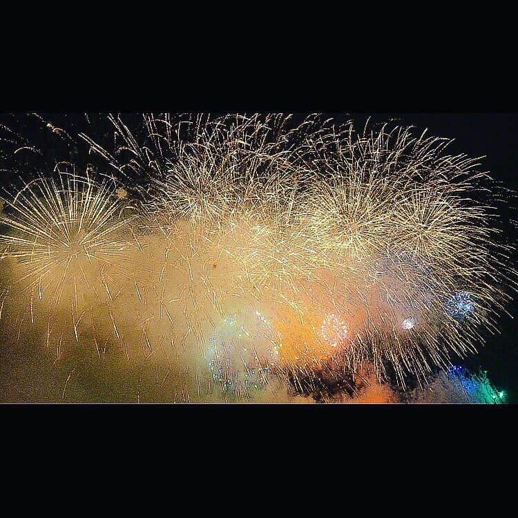 町山博彦のインスタグラム：「夏🎇」