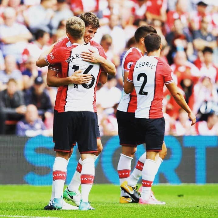 ジェームズ・ウォード＝プラウズのインスタグラム：「Great way to finish off pre season yesterday.. it all begins next weekend!! 👊🏻👊🏻」