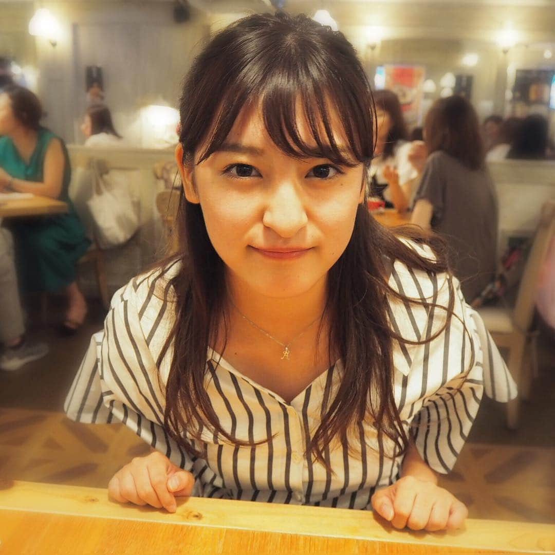 森高愛さんのインスタグラム写真 - (森高愛Instagram)「大好きな人といると何故かいつもこの顔をしてしまいます、🤔 . #誰だ」8月7日 16時02分 - ai_moritaka_official