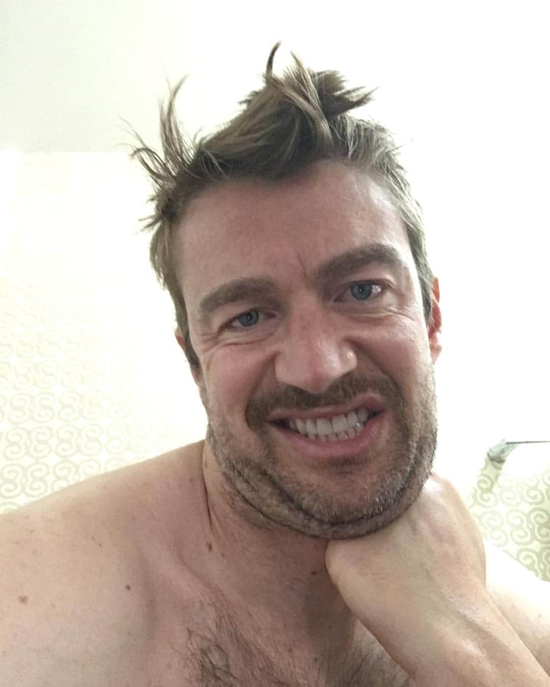 のインスタグラム：「These new Instagram filters are awesome.」