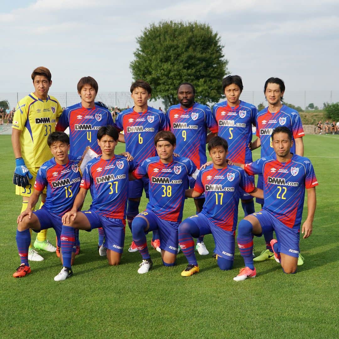 のインスタグラム：「2017年7月18日と19日に行われた「2017FC東京ドイツ遠征 presented by DMM.com」。その遠征試合のお写真が到着！ 写真提供：FC東京 . . . . . #DMMcom #FC東京 #fctokyo  #DMM限定ユニフォーム」