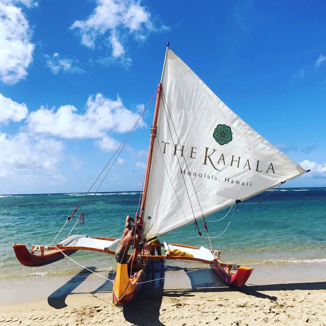 桐谷美玲さんのインスタグラム写真 - (桐谷美玲Instagram)「気持ちよすぎる⛵️🕶☀️ #hawaii #vacation #AtTheKahala @kahala_resort_jp @holokinohawaii」8月9日 11時22分 - mirei_kiritani_