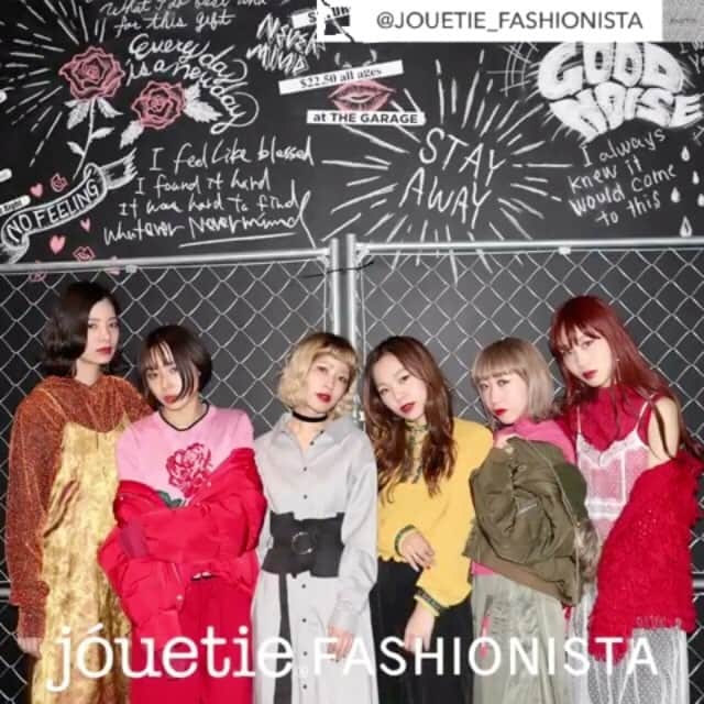 sayocoのインスタグラム：「jouetie new account💋 リグラム&フォローでAWの一押しitemをgetして下さいね😘 ・ #regram @jouetie_fashionista #via #APP #ootd_WITH :【SPECIAL REGRAM CAMPAIGN】 「@jouetie_fashionista」 新アカウント開設記念キャンペーン♡ 8/18に発売予定の 「チロリアンスタンドカラーブラウス」 「ラメHOODIE」をプレゼント♡ 明日からはfashionista blogにて 着回しリレーblogを行います♡ . ■期間 8/9(WED)12:00～8/17(THU)11:59 ■キャンペーン応募方法 「jouetie_fashionista」の新アカウントから投稿される記事をリグラム&フォロー。 ■当選発表 8/17(THU)13:00以降に、抽選で5名様にDMにて当選結果をお伝えします。 . jouetieがオススメする絶対GETしたい 8月のイチオシアイテム！ リグラム&フォローしてね♡ . #jouetie #jt_fashionista」