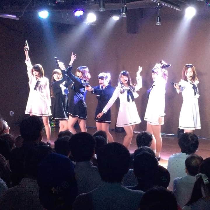髙橋明日香のインスタグラム：「フォルダ見てたら懐かしいライブ映像が！ 「魔銃ドナークロニクル」初お披露目の時のライブ。 めちゃくちゃ緊張した記憶が。。 魔銃ドナー、曲も振付も好きだったな(^ ^) #アリスインアリス  #アリフレ」