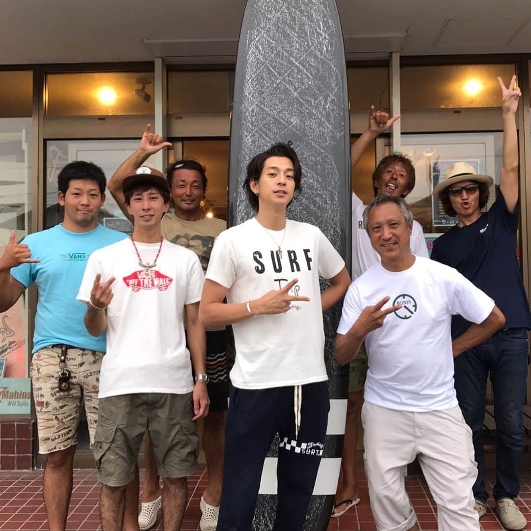 三浦翔平さんのインスタグラム写真 - (三浦翔平Instagram)「昨日やっと完成したので…✨ #surfboard #marbles #k's #surf🏄🏄🏄」8月10日 10時32分 - shohei.63