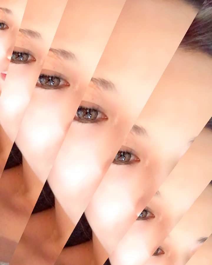 倖田梨紗のインスタグラム：「今回、フェイシャルマッサージをAlaveil新宿店でやってきました^_^@alaveil115 ラジオ波と小顔造形マッサージ！！ 優しさと激痛混じってます。笑 日焼けしてるから、顔だけ白くてツヤッツヤになった𓇼𓇼 私からの紹介でトータルエステサロン@alaveil115 のメニューが通常価格から 45%OFF！ 女性の方￥13000→￥7150 男性の方￥16000→￥8800 脱毛、痩身、フェイシャル、どのメニューを選んでもこのお値段！ 詳しくはLINEで.  からの紹介で！ LINE ID: wmc5254r 𓇼𓇼 ママにはめっちゃオススメ！！ 近所に提携している託児所があるから、特別割引でお子さんを預けられまーす♬ 3ヵ月の赤ちゃんからOK！ 詳しくは問合せしてみてください。 𓇼𓇼  予約は、ライン @LINE https://line.me/R/ti/p/%40wmc5254r キャンペーンなどは、 こちらからチェック 楽天ポイントが貯まる。 https://beauty.rakuten.co.jp/s7000029220/menu/ カップルエステ特集 https://www.enjoytokyo.jp/phones/beauty/salon/l_00036163/  サロンHP https://www.alaveil.com  #alaveil #託児付きサロン #託児付きエステ #託児付き脱毛 #マタニティエステ #マタニティマッサージ #マタニティ #エステ #ボーンブロススープ #楽天ビューティー #定額制 #都度払い #アンチエイジング #激痛 #痛気持ちいい #ゴッドハンド #週1エステ #週1マッサージ #悩み別トリートメント #新宿 #西新宿  #bornbroth #毛穴たるみ #二重あご #ママ  #男性エステ#instagood #tokyo」