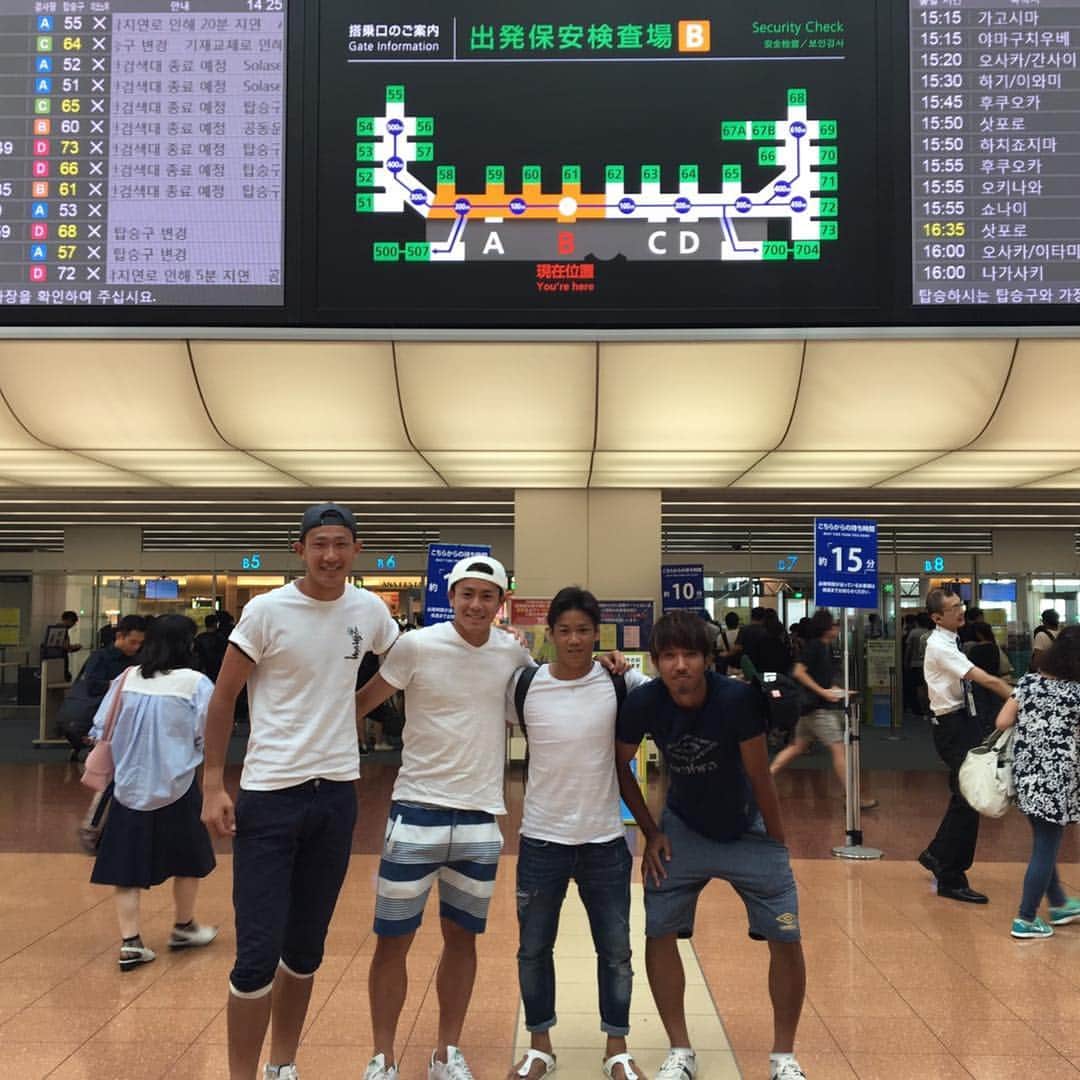 柳貴博のインスタグラム：「ひろき君のお見送りして来ました！！最後の最後まで最高でした笑めちゃめちゃお世話になりました笑頑張ってください！！ #fctokyo」