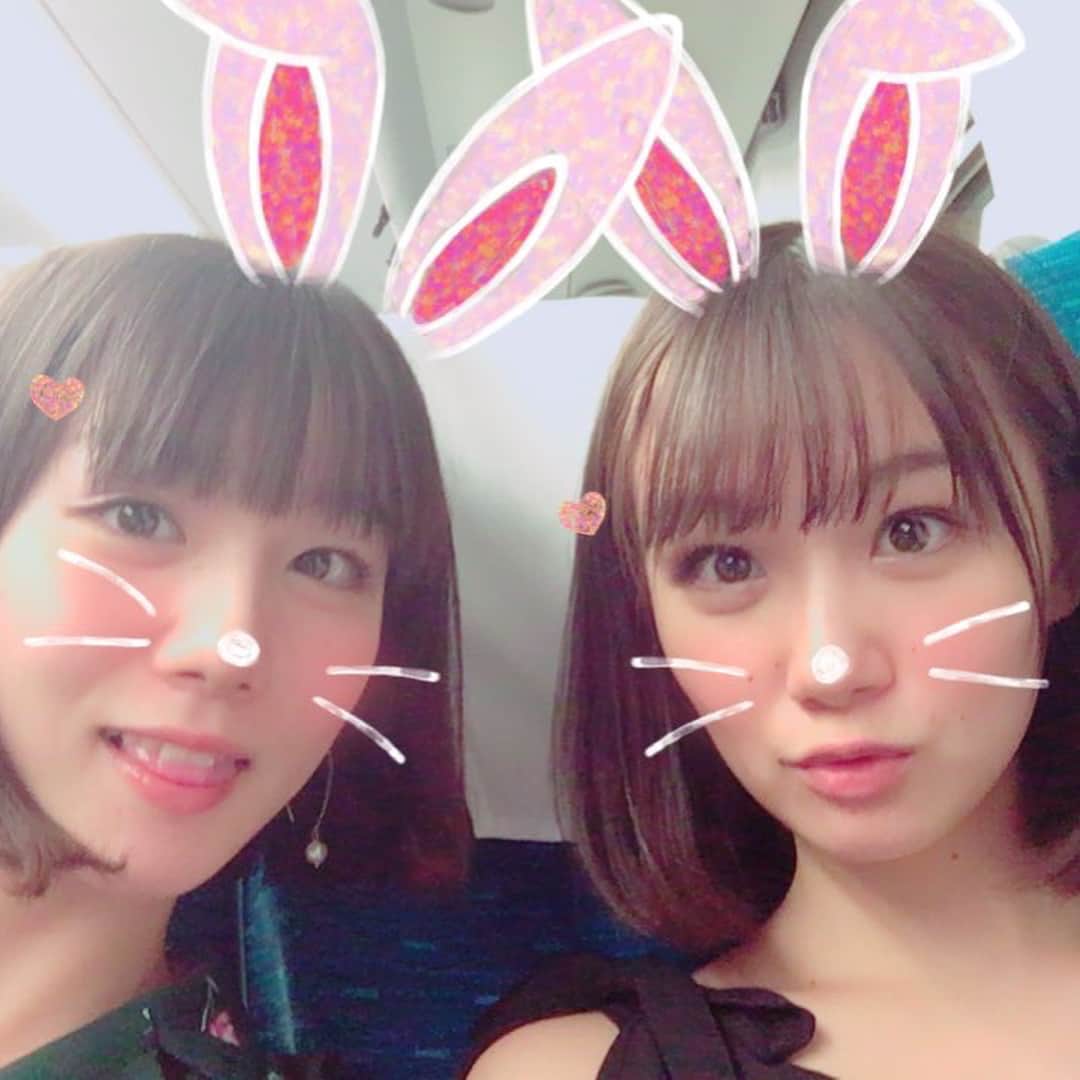 永山飛鳥さんのインスタグラム写真 - (永山飛鳥Instagram)「久しぶりのあすきょう！！ きょうかはこのウサギが好きらしい🐰  #あすきょう #双子 #帰省 #大阪」8月10日 21時40分 - asuka_nagayama