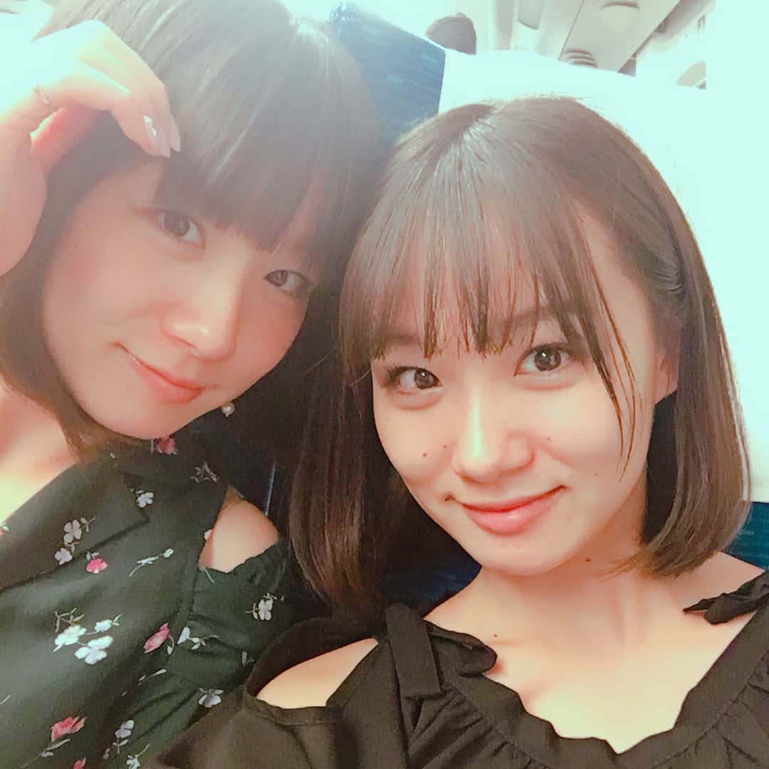 永山飛鳥さんのインスタグラム写真 永山飛鳥instagram 久しぶりのあすきょう きょうかはこのウサギが好きらしい あすきょう 双子 帰省 大阪 8月10日 21時40分 Asuka Nagayama