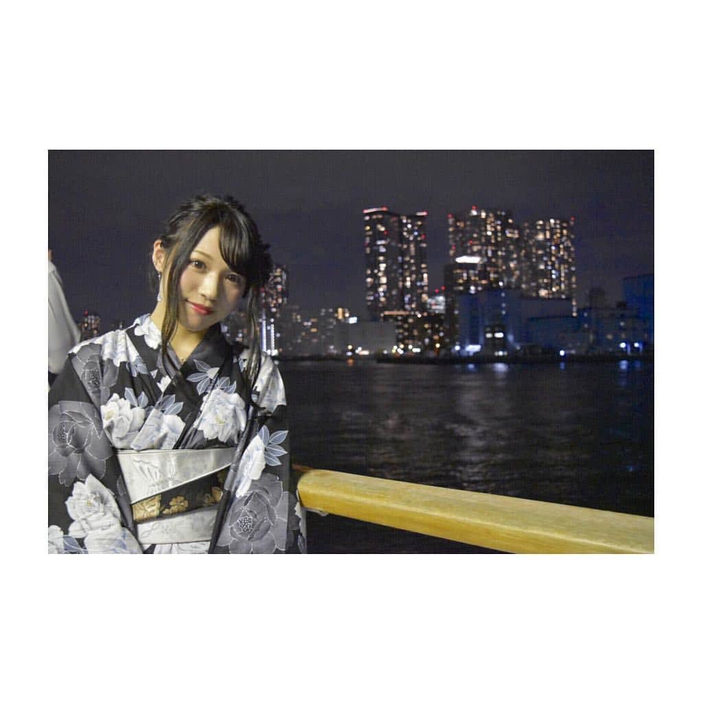 藤本優香のインスタグラム：「✨✨✨ . 夜景バックにぱしゃり📸 . #東京湾納涼船 #納涼船 #東京湾クルーズ #浴衣」