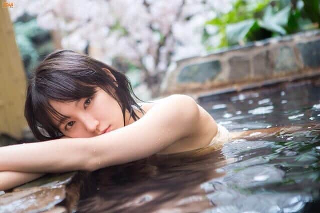 のインスタグラム：「#yoshiokariho #rihoyoshioka #吉岡里帆 #グラビア #セクシー #美女 #バラエティ #sexy #jav #instagram #instafashion #instadaily #instagood #porn #小松菜奈 #石原さとみ #逢沢りな」