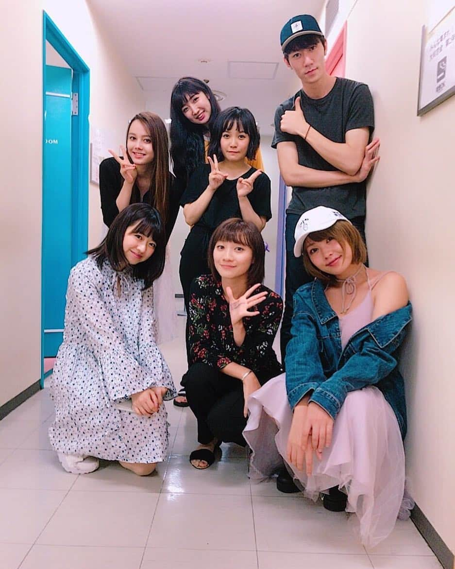 エリーのインスタグラム：「😘😘😘 #橋本甜歌 #伊倉愛美 #木内江莉 #重本ことり #武田聖夜 #中村あやの #渡邊エリー」