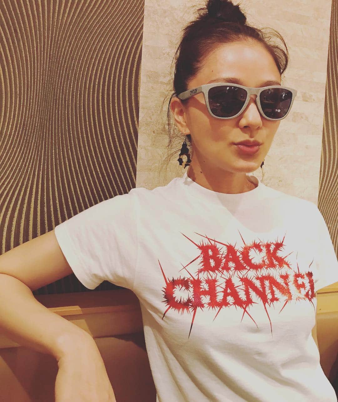 中越典子さんのインスタグラム写真 - (中越典子Instagram)「いいTシャツは 飽きないっ💓 たかがTシャツ、されどTシャツ  #Tシャツ #が好き #バックチャンネル  #backchannel」8月13日 21時28分 - nakagoshi_noriko.official