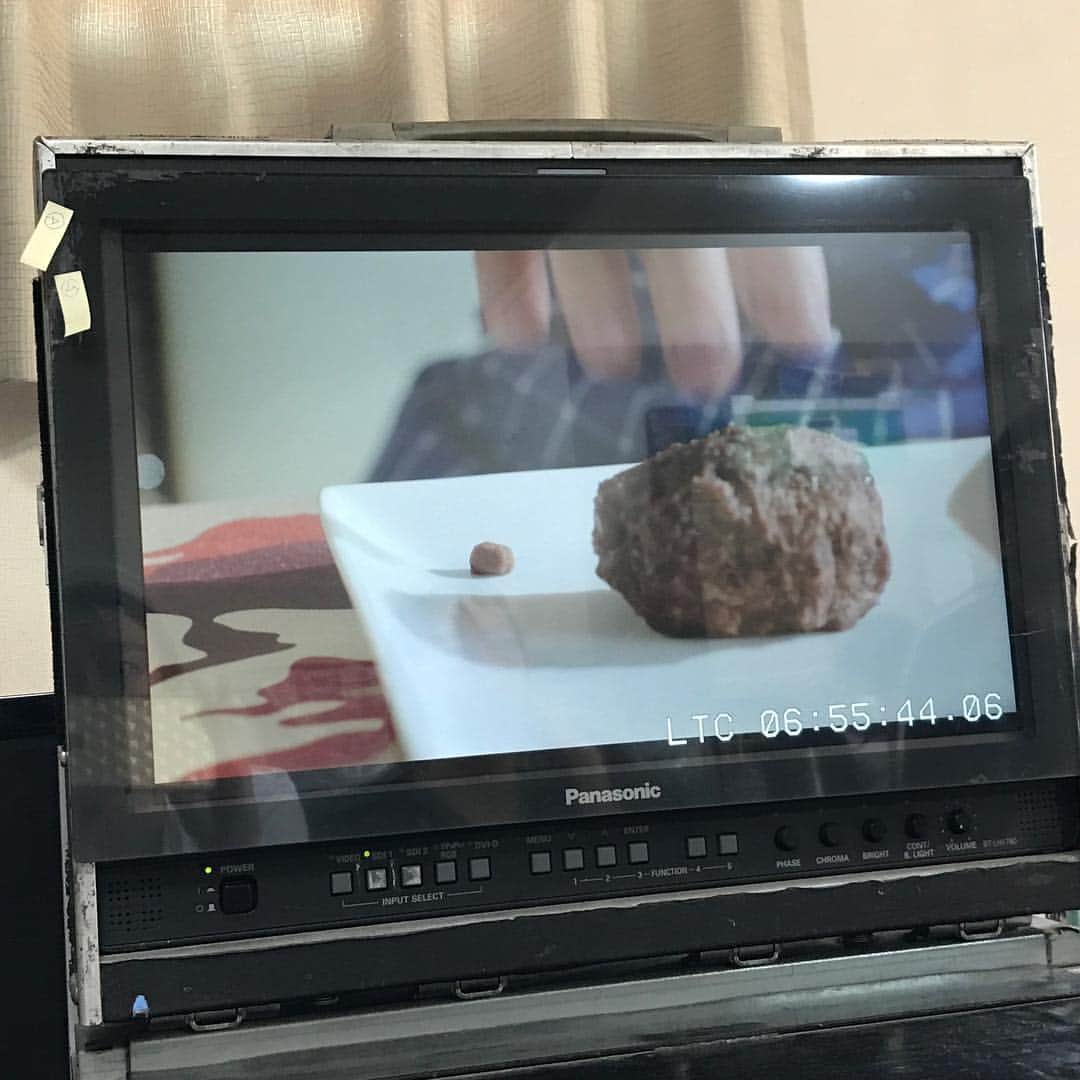 日本テレビ「孤食ロボット」さんのインスタグラム写真 - (日本テレビ「孤食ロボット」Instagram)「小さなおはぎもちゃあんと作りましたよ〜〜😄 #孤食ロボット #ntv」8月13日 14時29分 - koshokurobot