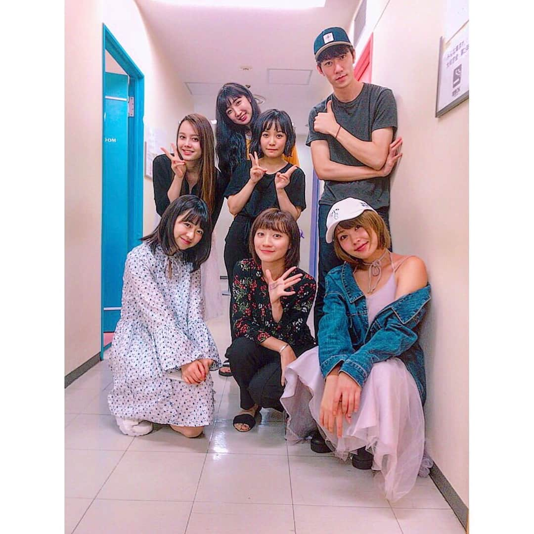 木内江莉さんのインスタグラム写真 - (木内江莉Instagram)「8/12、天てれ大同窓会皆さん有難うございました❤︎ 覚えてくださってる方がいて素直に嬉しかった。また機会があれば是非お会いしたいです❤︎ まさかの天てれのオーディションでやった、アホの坂田のダンスをするはめになるとは思ってなかったですが。笑  皆さん本当に有難うございました❤︎ お手紙やプレゼント有難うございました❤︎ 声をかけてくれた、ことりちゃんも有難うでした☺︎ 世代が被ってなくても戦士は仲間だーーー！！！ #天てれ#大同窓会#天才てれびくんMAX#重本ことり#渡邊エリー#伊倉愛美#橋本甜歌#武田聖夜#中村あやの#木内江莉」8月13日 21時49分 - eririnnnnn92