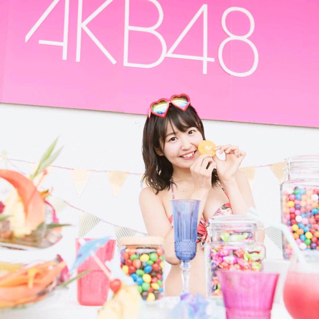 AKB48 水着サプライズ2017のインスタグラム：「8位の惣田さん!プールサイドにあるバーでゴキゲンです！ ご購入はこちらから！ http://wpb.shueisha.co.jp/2017/07/28/89005 #水サプ2017　#惣田紗莉渚」